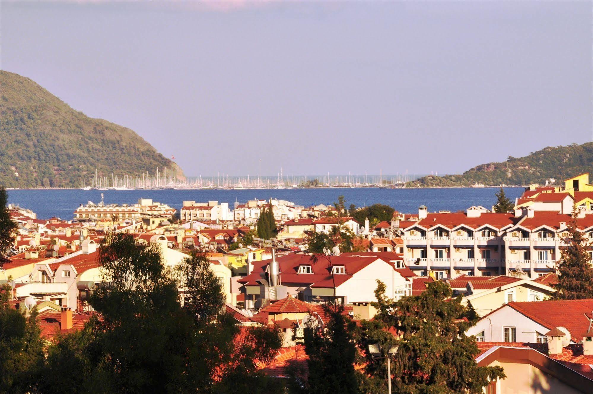 Mustis Royal Plaza Hotel Marmaris Extérieur photo