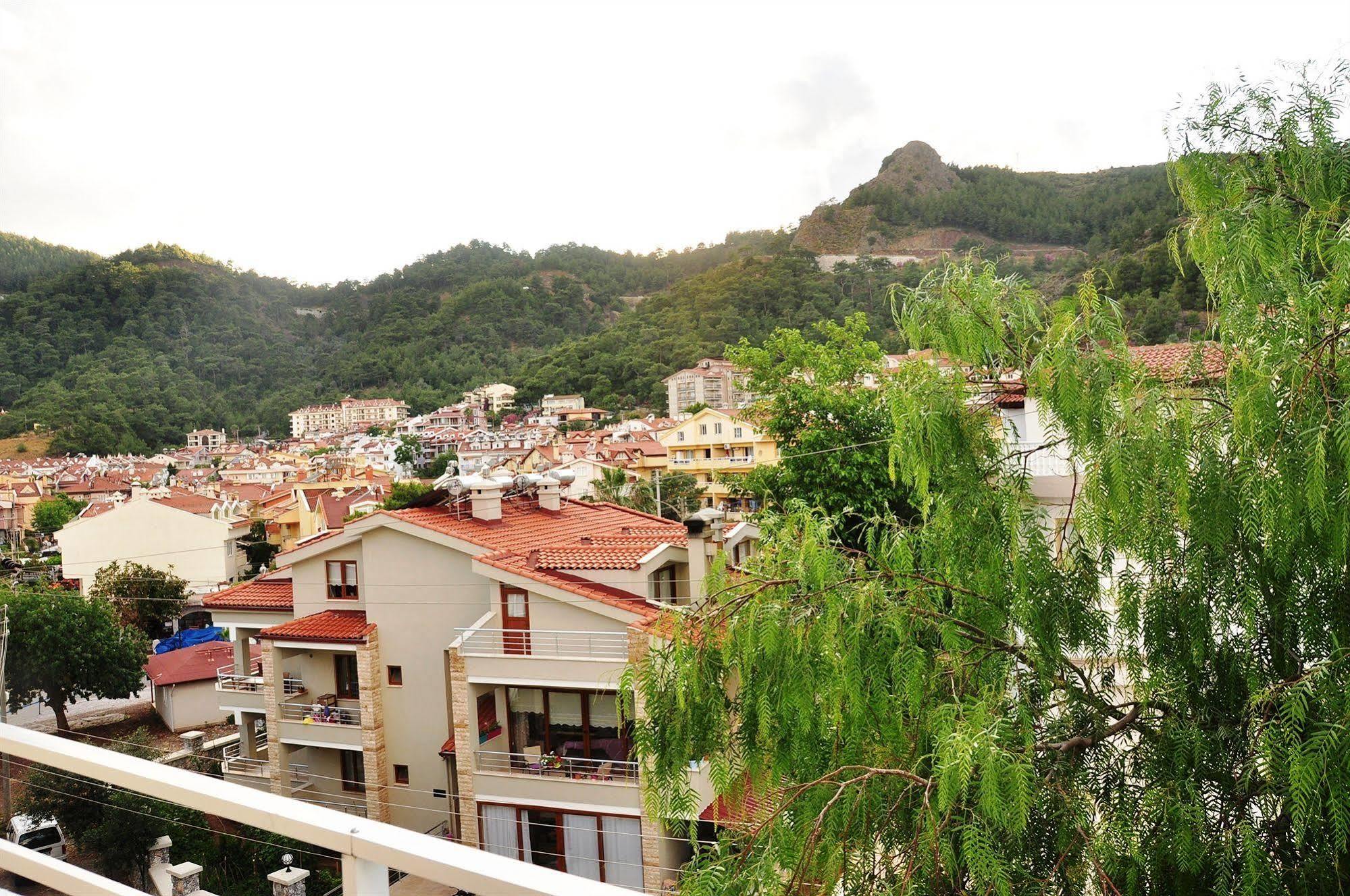 Mustis Royal Plaza Hotel Marmaris Extérieur photo