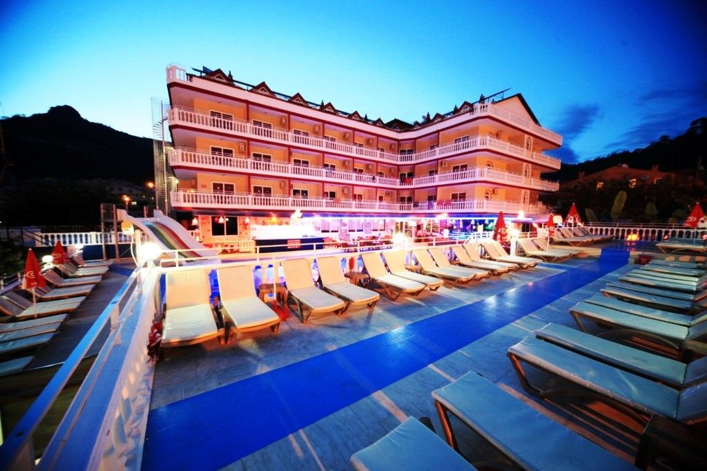 Mustis Royal Plaza Hotel Marmaris Extérieur photo